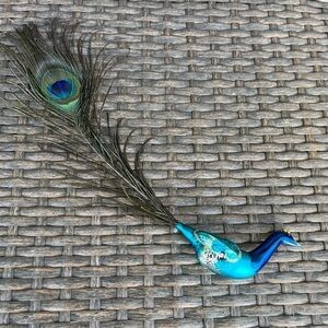 VTG Christmas Hand Blown Glass & Feather Bird Peacock Christmas Ornament *Flaws